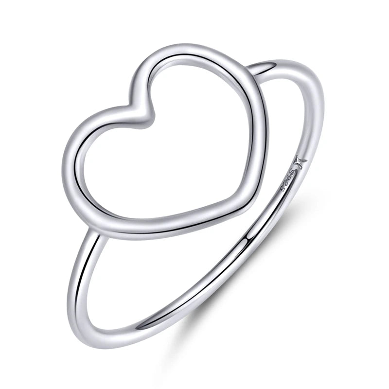 Elegant heart ring