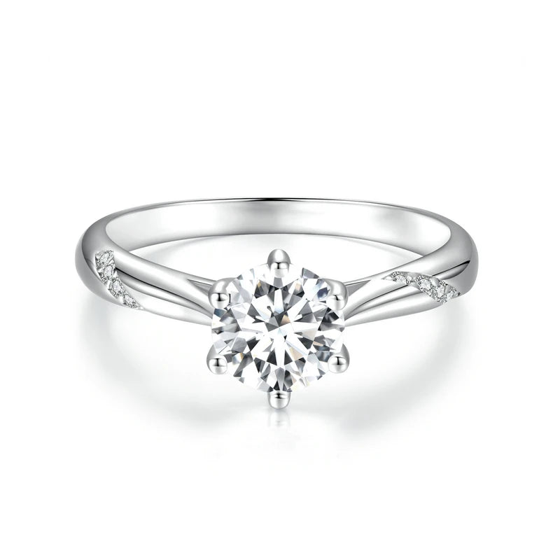 Luxury Moissanite Ring